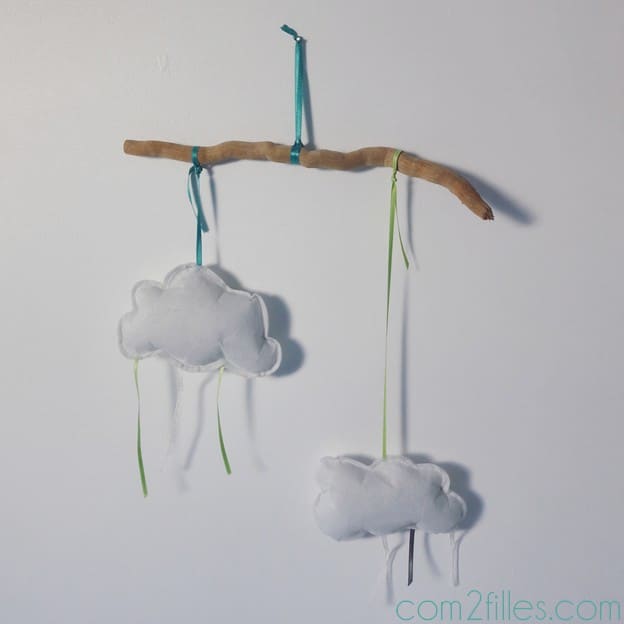 mobile nuage DIY