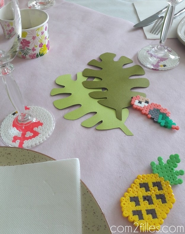 Perles hama - deco de table - tropiques - flamand rose - ananas - perroquet