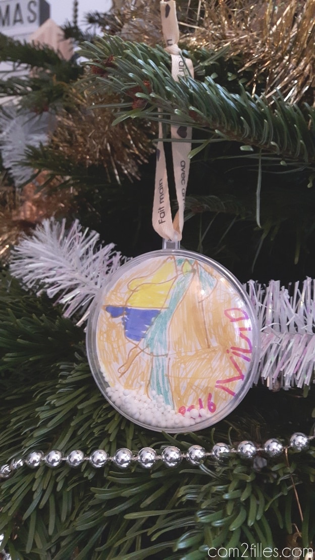 Deco de noel enfant - boule transparente